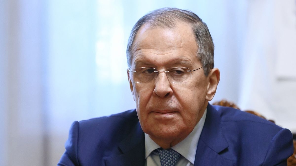 Lavrov: Ukrajinu jsme nenapadli